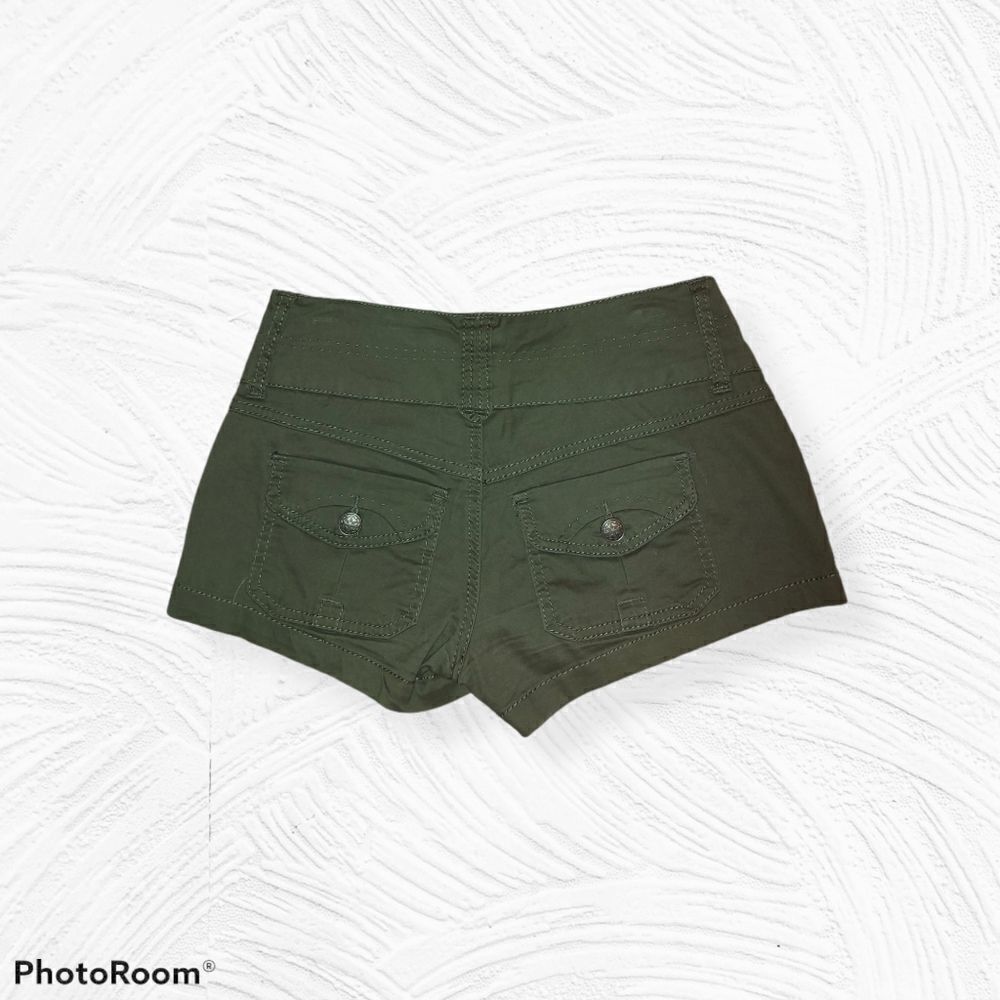 KISMET
SHORTS - Picture 2 of 5